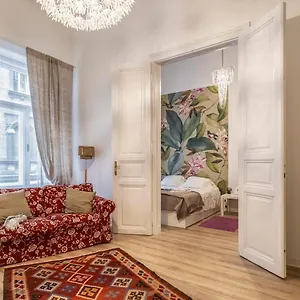 Casa Iaia , Budapest Hungría