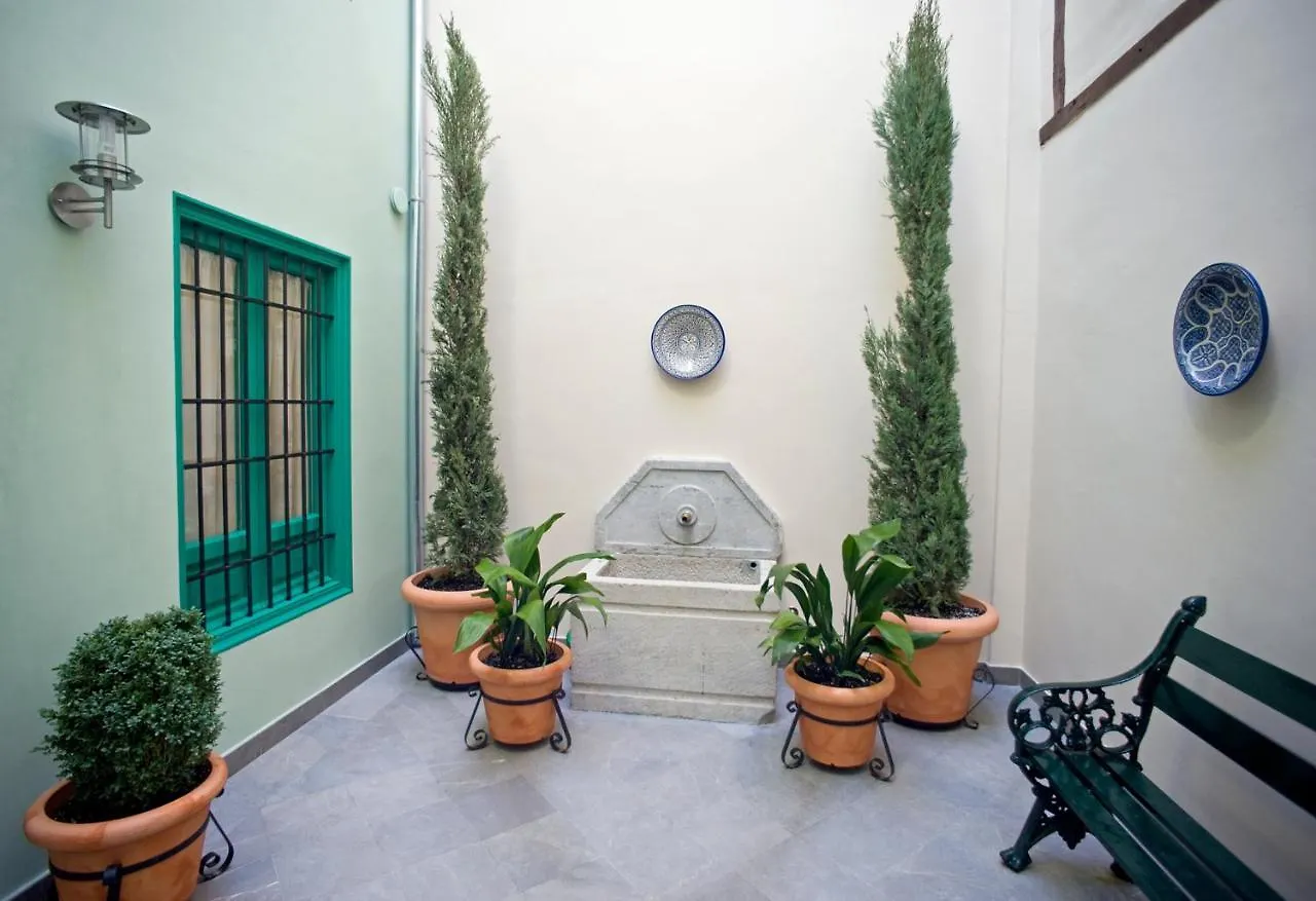 Laurel Suites Apartments Granada