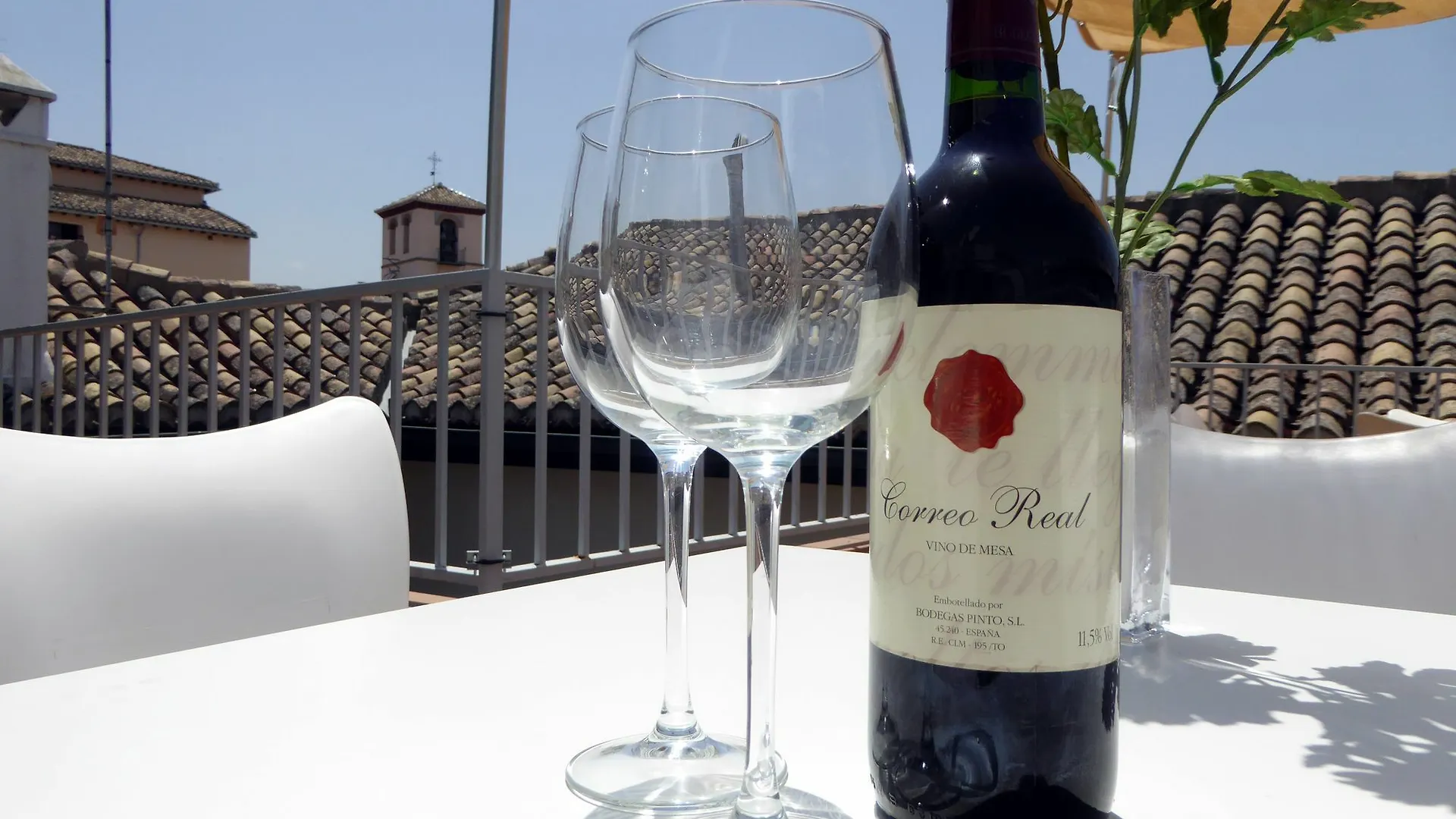 Laurel Suites Apartments Granada