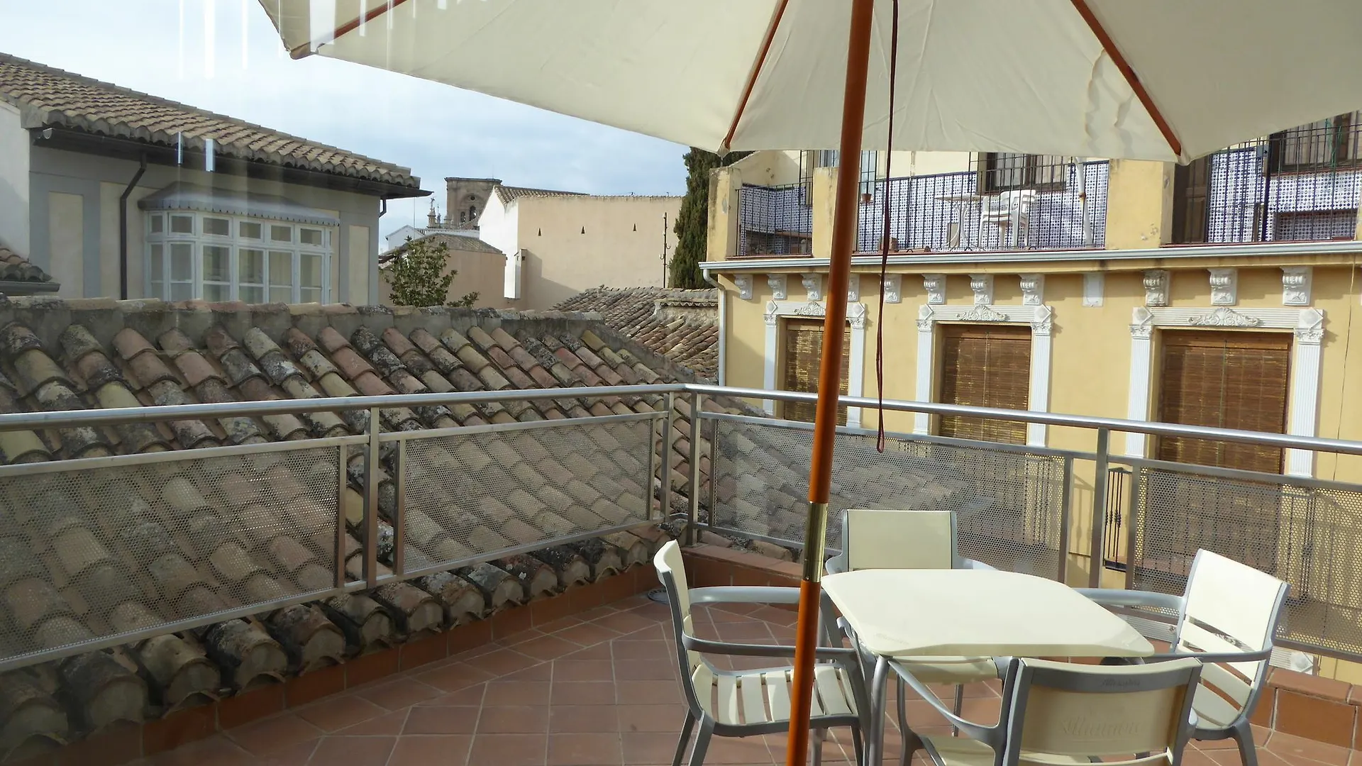 Laurel Suites Apartments Granada