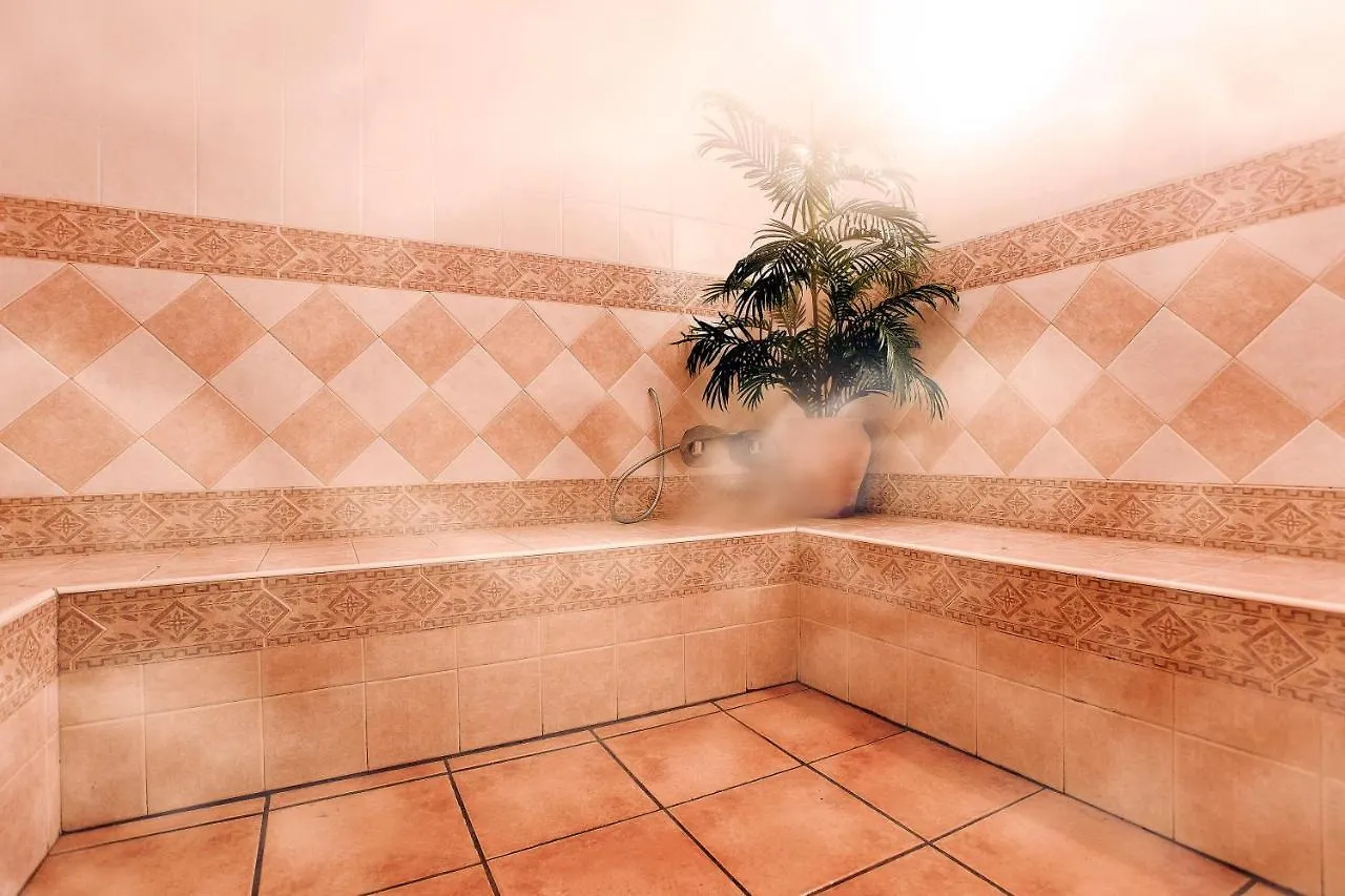 Laurel Suites Apartments Granada