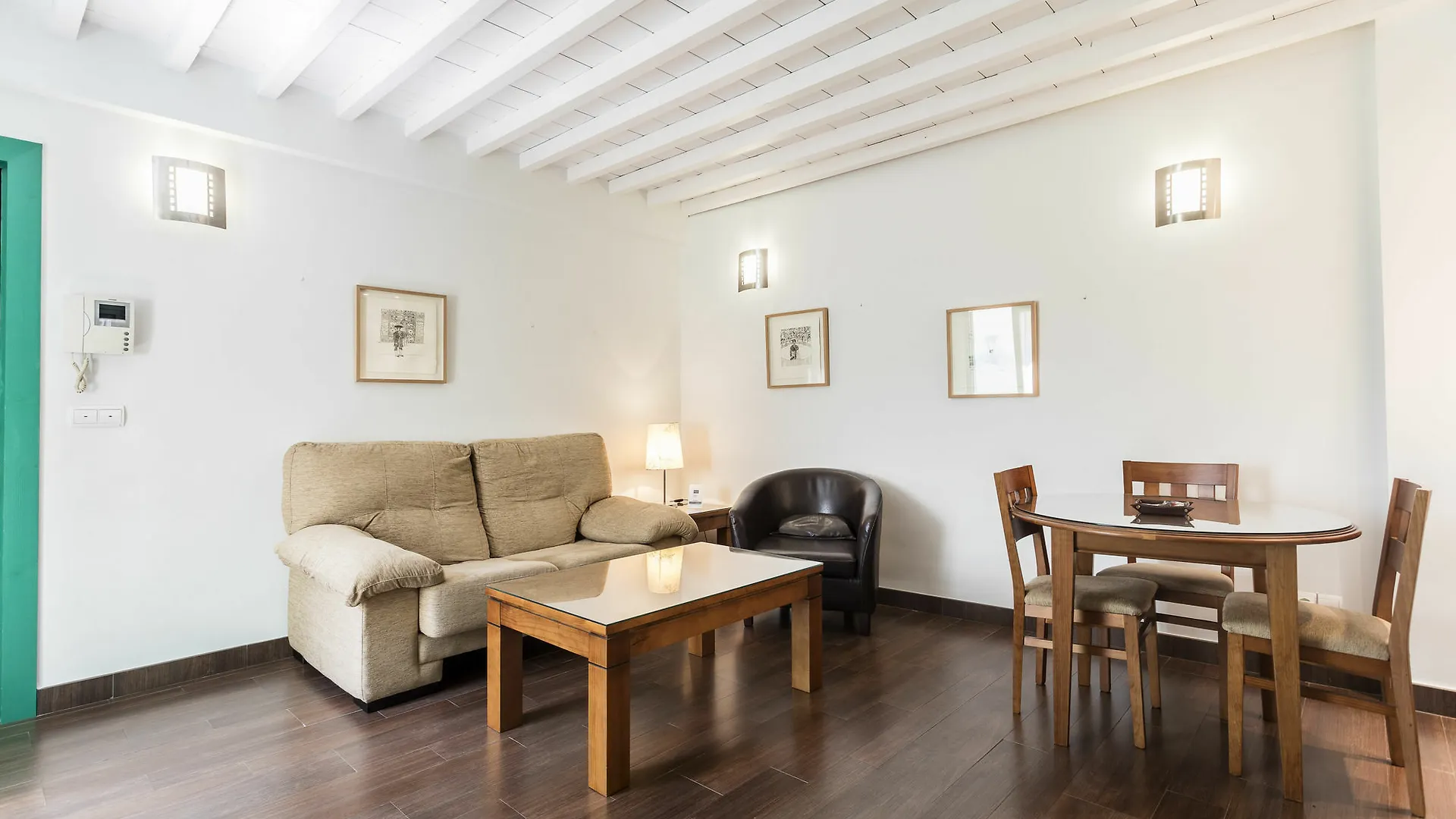 Laurel Suites Apartments Granada
