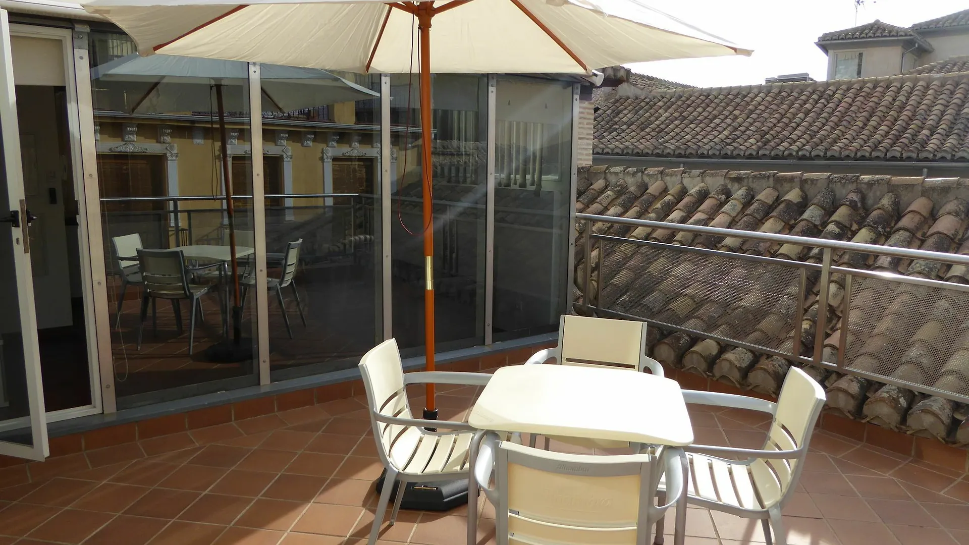 Laurel Suites Apartments Granada Spanien